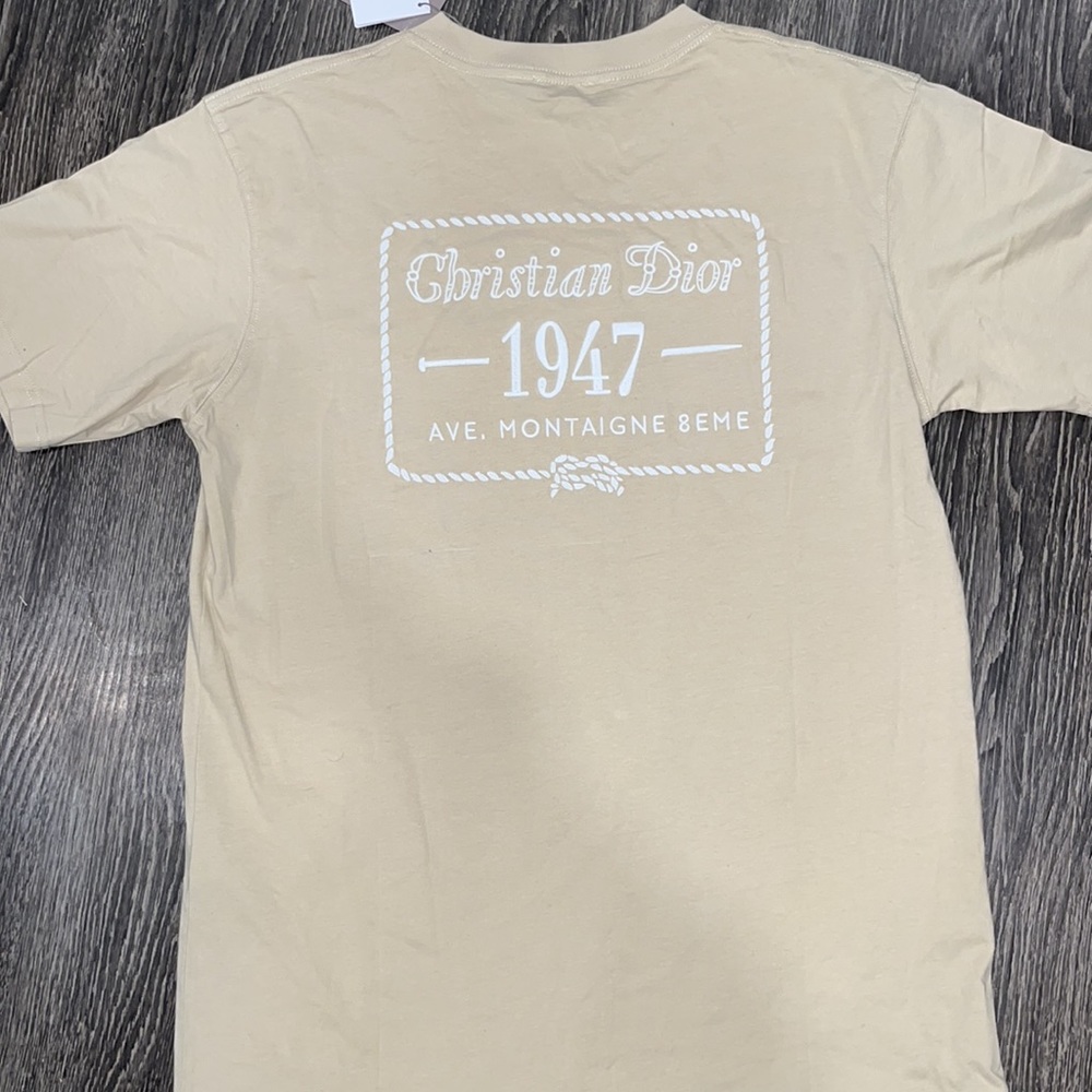 Christian Dior Beige Men’s T-Shirt size Medium